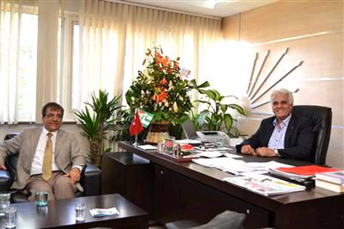 AK Parti\'den CHP\'ye Nezaket Ziyareti