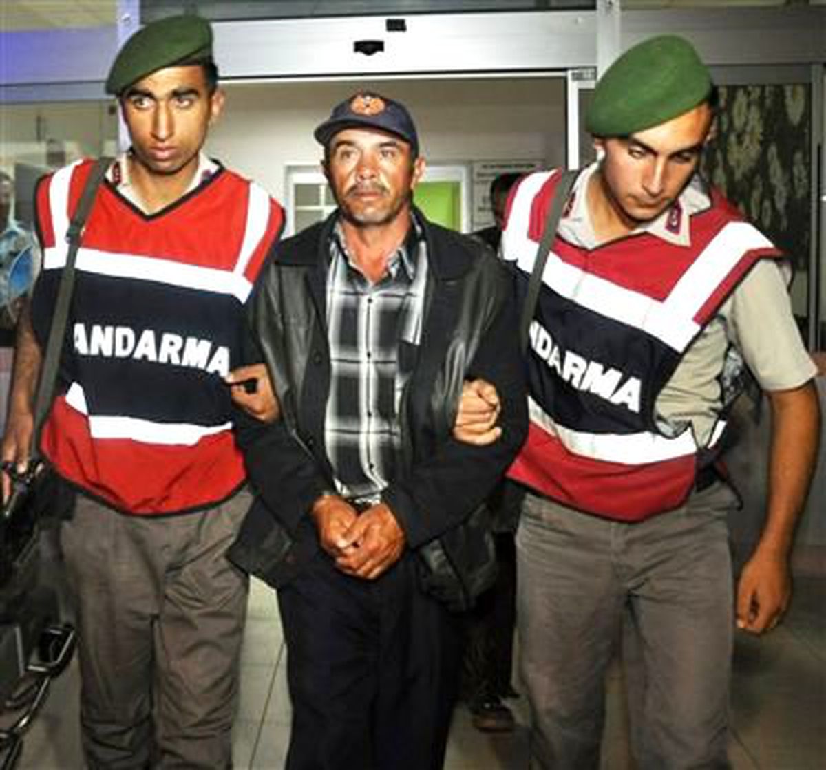 2 Kişiyi Öldüren Zanlı Tutuklandı