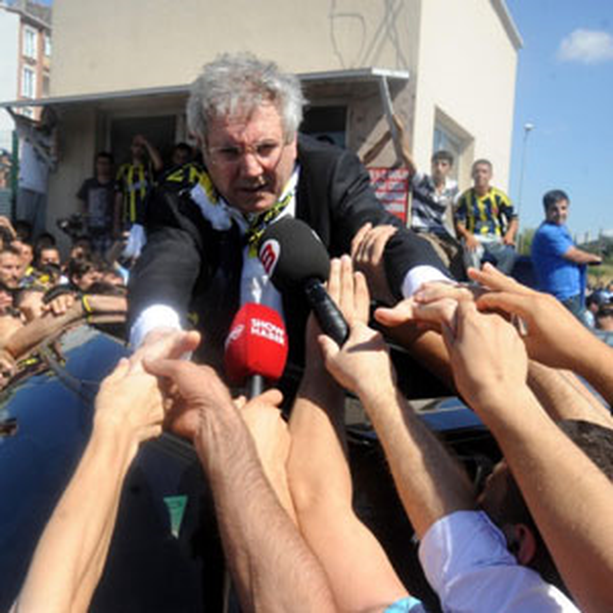 Aziz Yıldırım Evine Ulaştı Aktüel