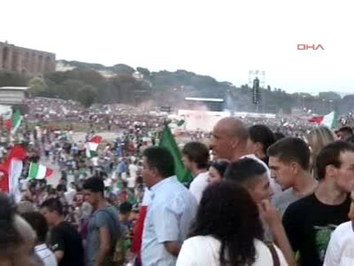 Boğalar Ezdi, İtalyanlar Üzüldü
