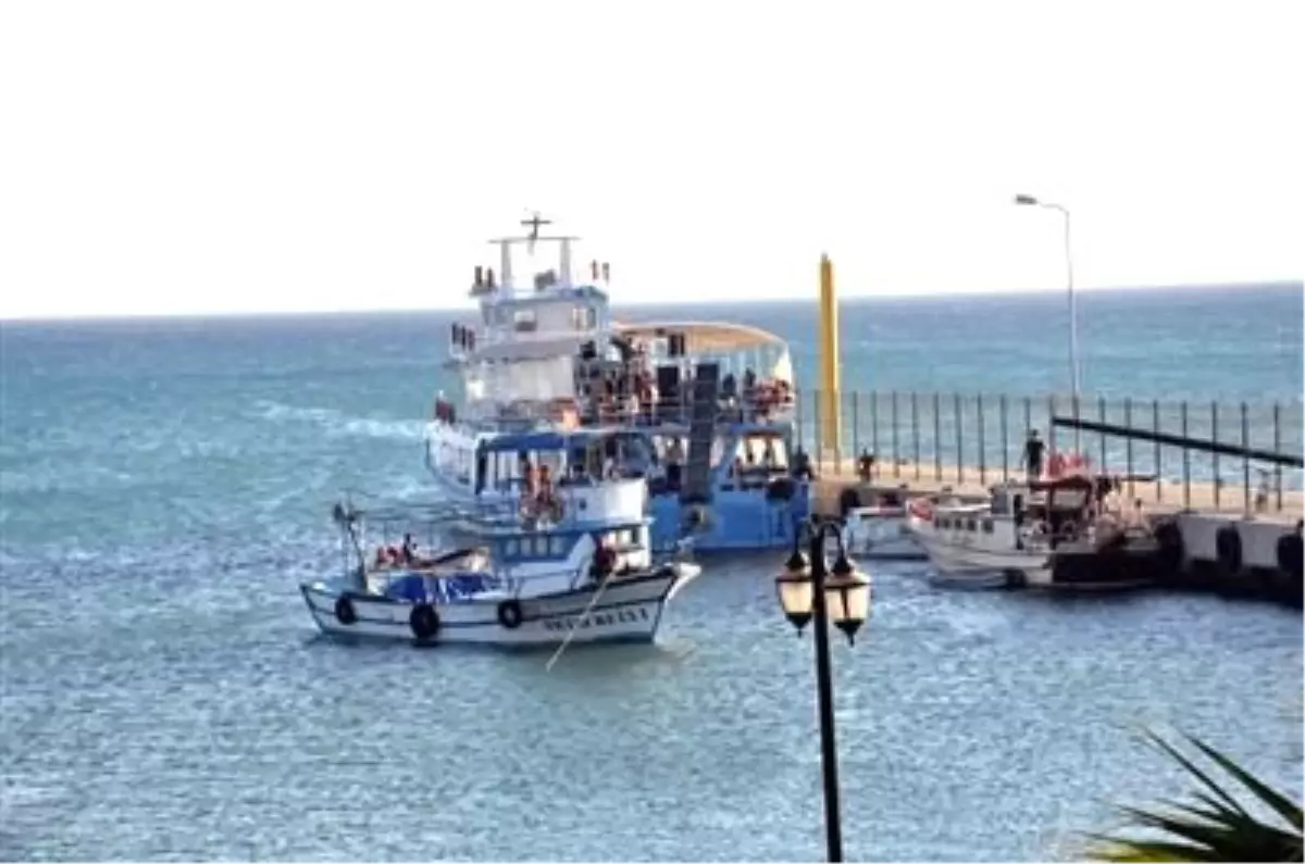 Denizcilik ve Kabotaj Bayramı Akçay\'da Kutlandı