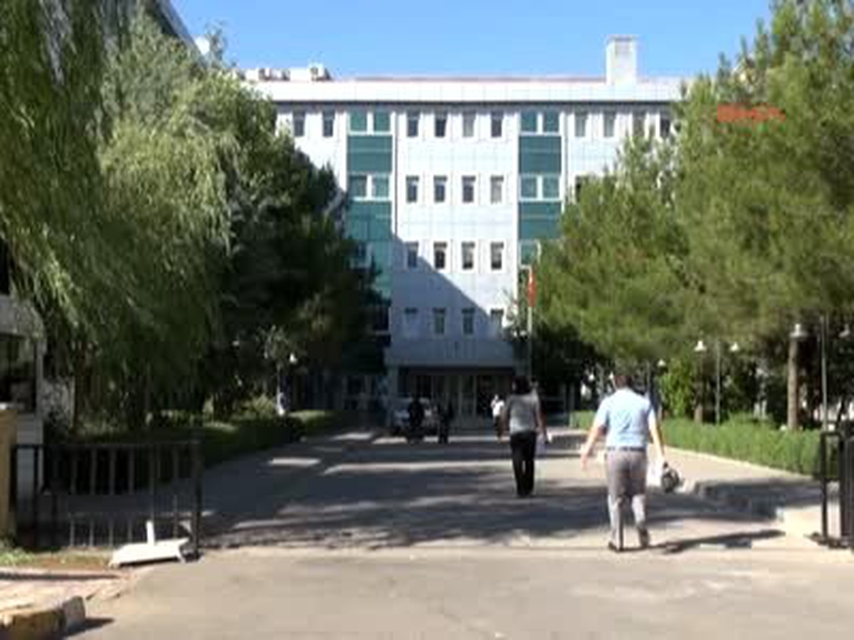 Diyarbakırekmusa Anter\'in Cinayet Zanlısı Hamit Yıldırım, Adliyeye Sevk Edildi