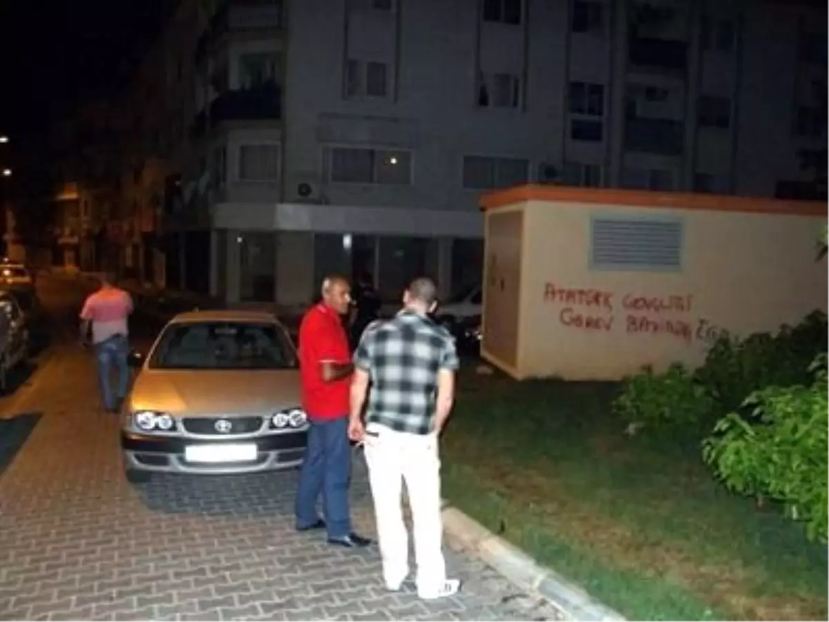 Duvara Yazı Yazan Tgb\'li 5 Öğrenciye Gözaltı