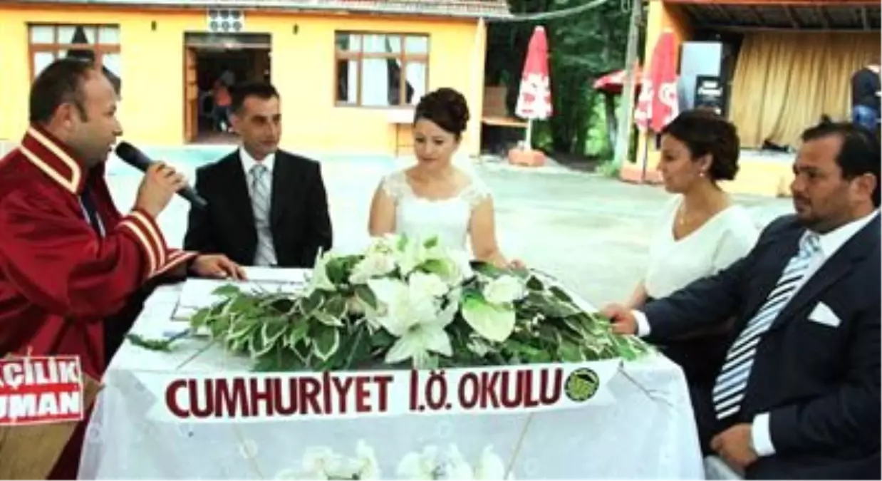 Fenerbahçe Marşıyla Nikah