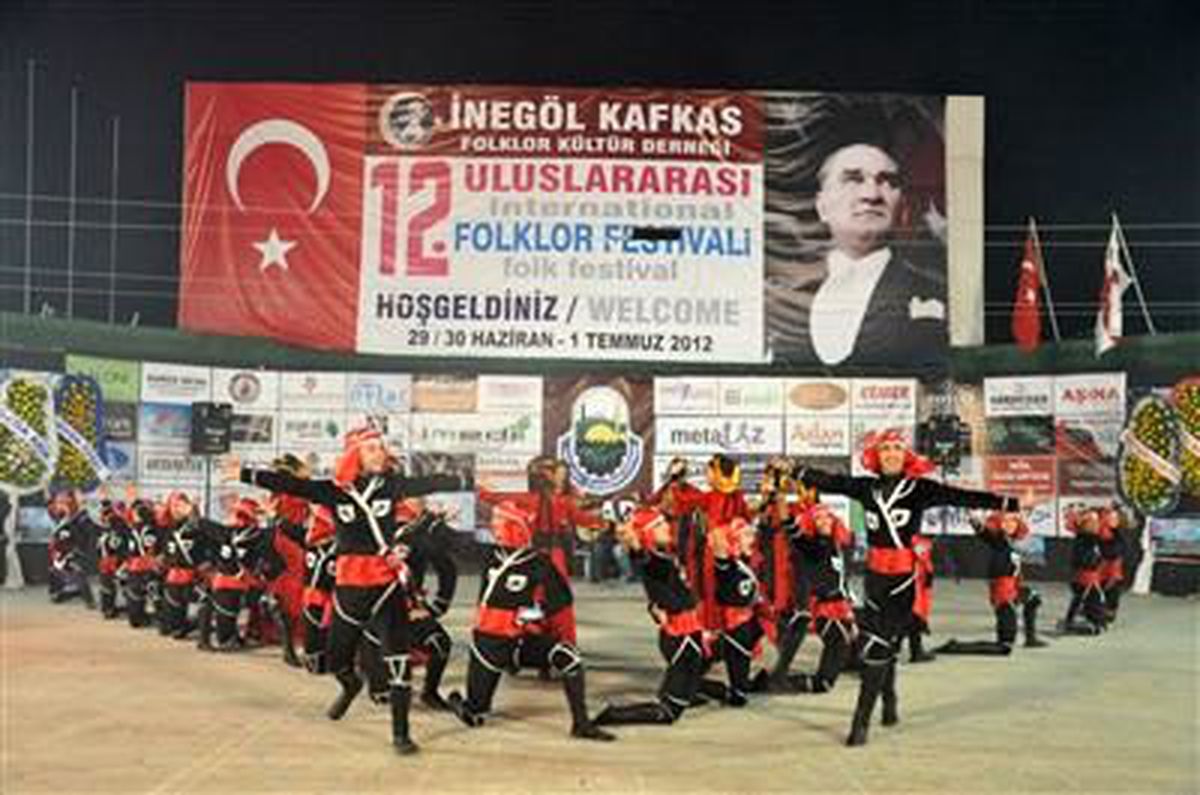 İnegöl\'de Kafkas Rüzgarı