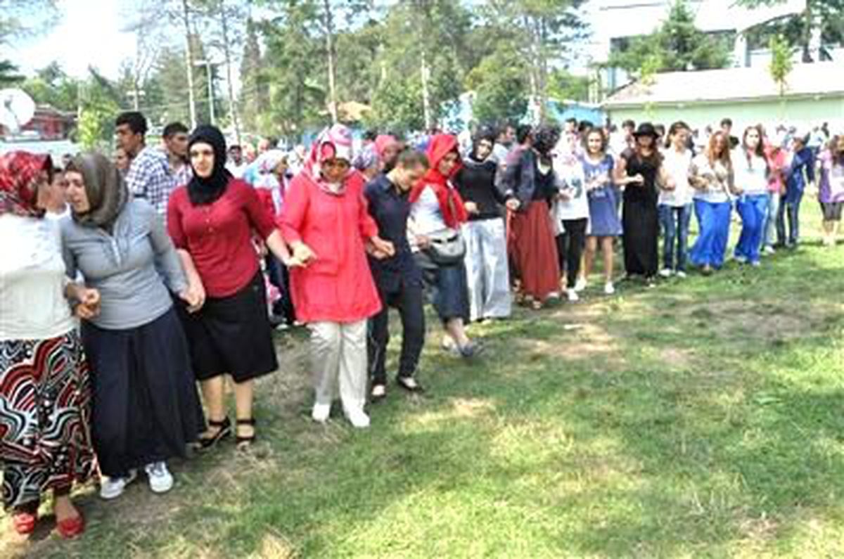 Kartepe\'de Yayla Şenliği
