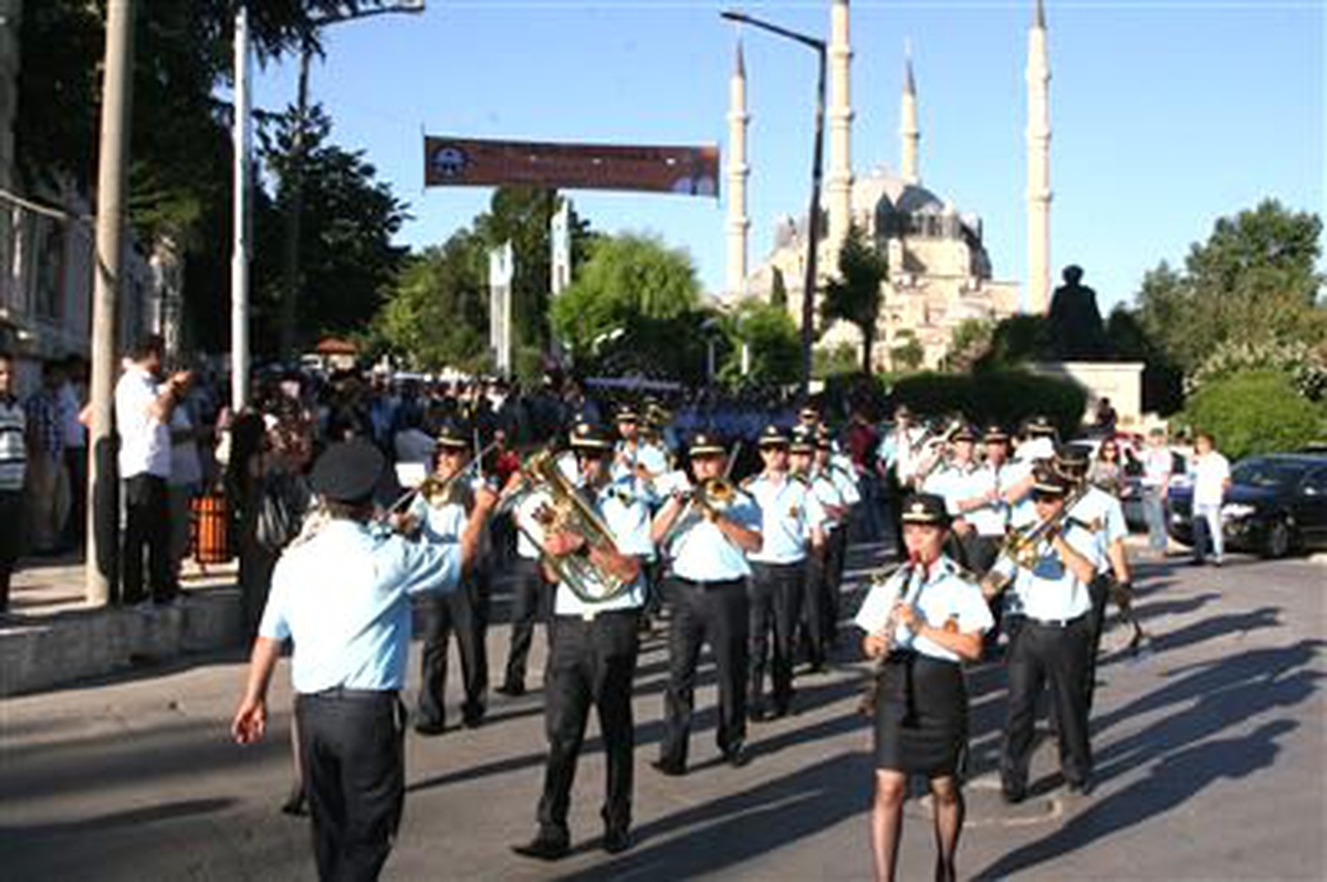 Kırkpınar Yağlı Güreşleri ve Kültür Etkinlikleri Haftası Başladı