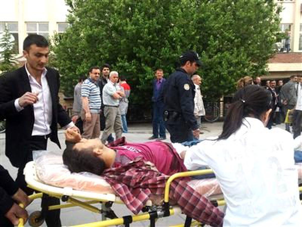 Korkutmak İçin Bıçakladı 18 Yıl Ceza Aldı