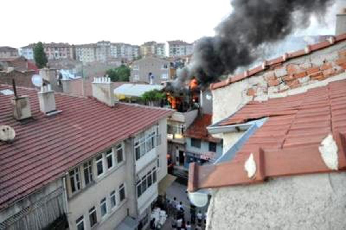 Niğde Cezaevi\'nde Yangın