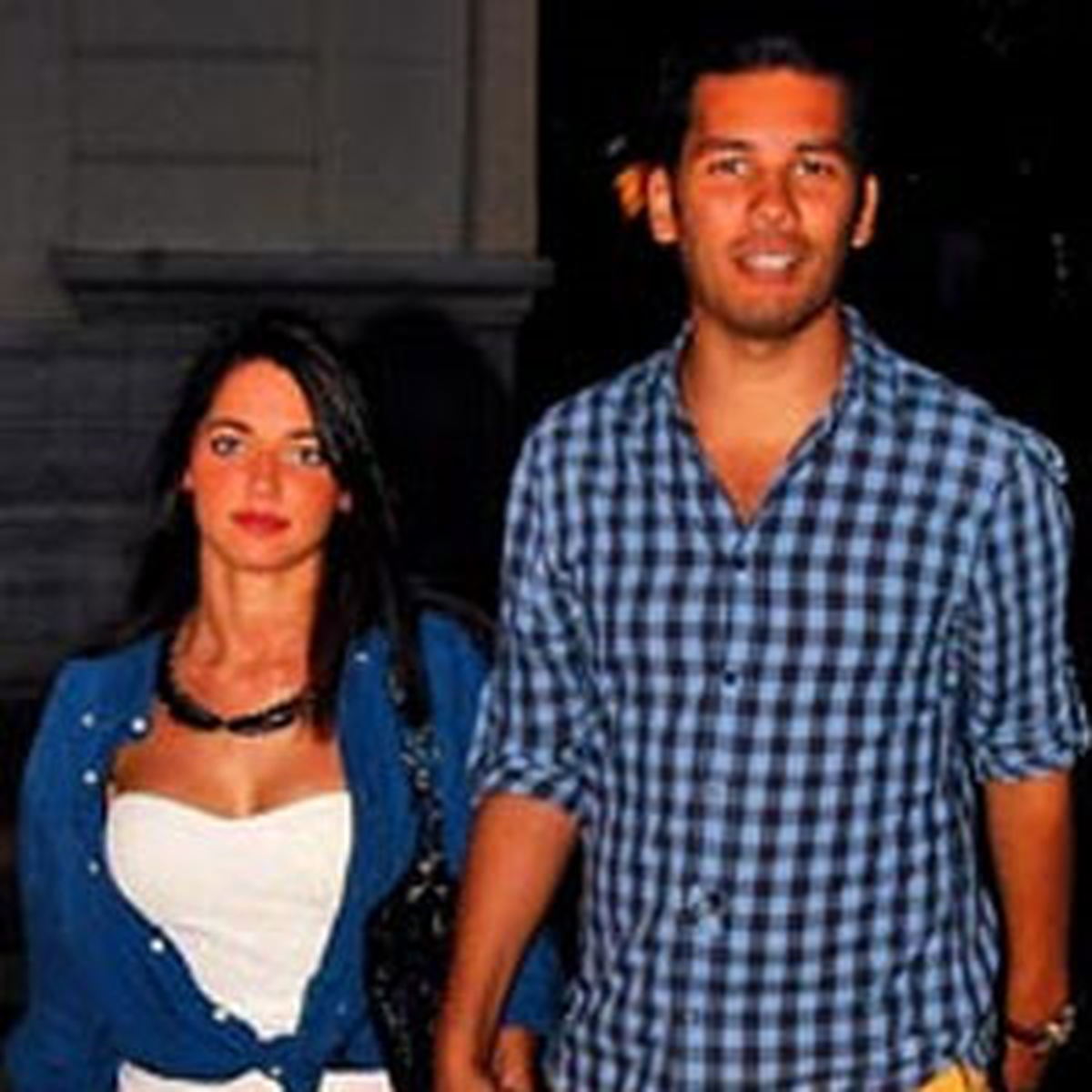 Rüzgar ve Sevgilisi El Ele
