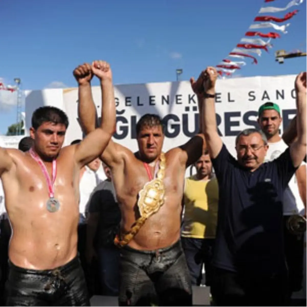 Sancaktepe'nin Başpehlivanı Recep Kara