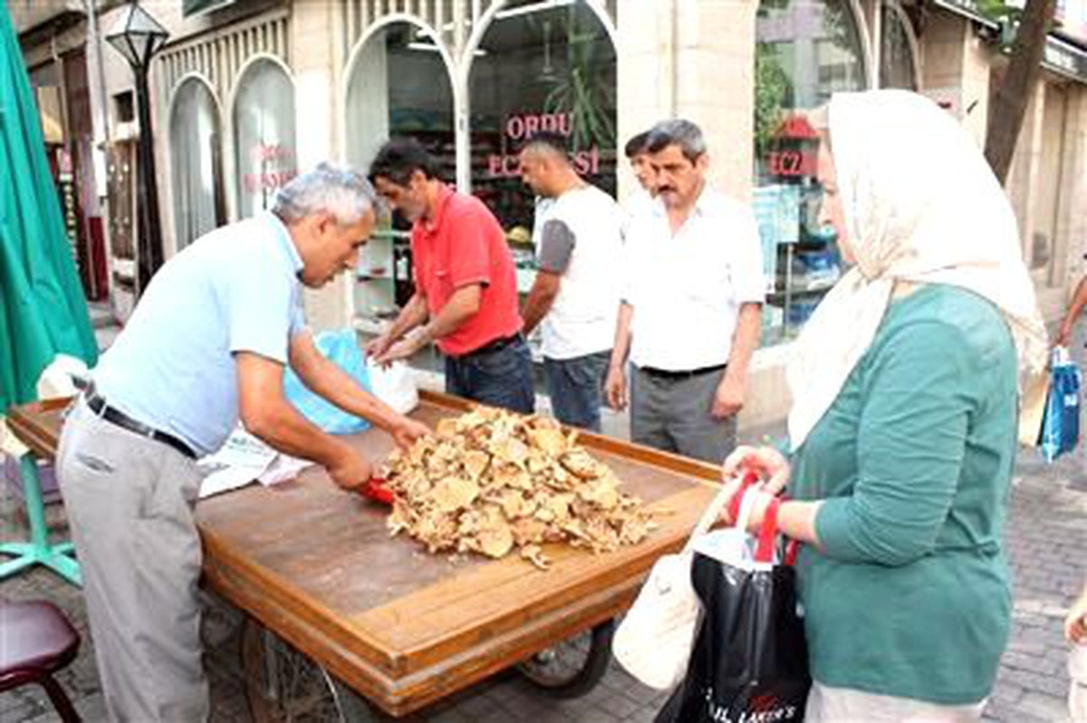 Tirmit El Yakıyor