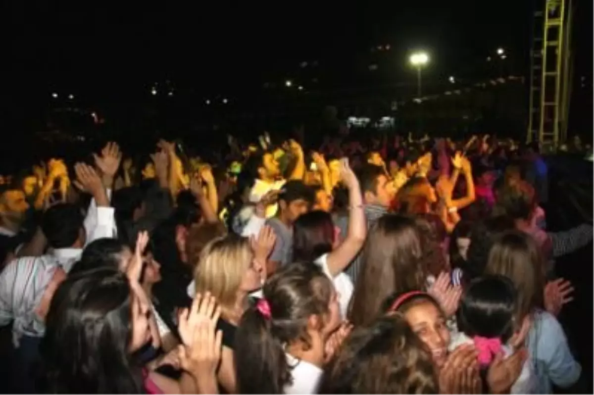 Zonguldak'ta Gripin Hayranları Coştu