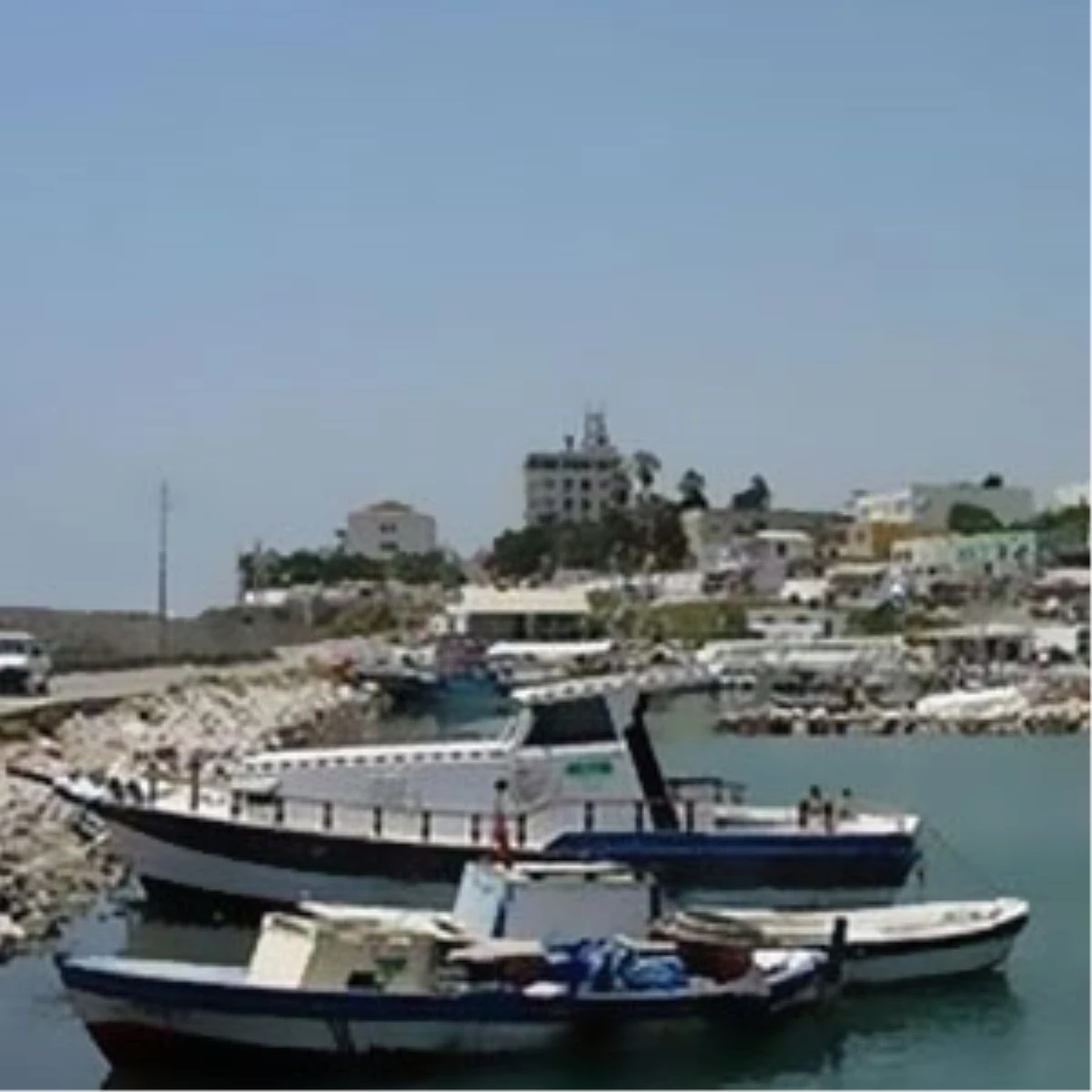Adana\'da Balık Avlamak İçin Denize Açılan 4 Kişi Kayboldu