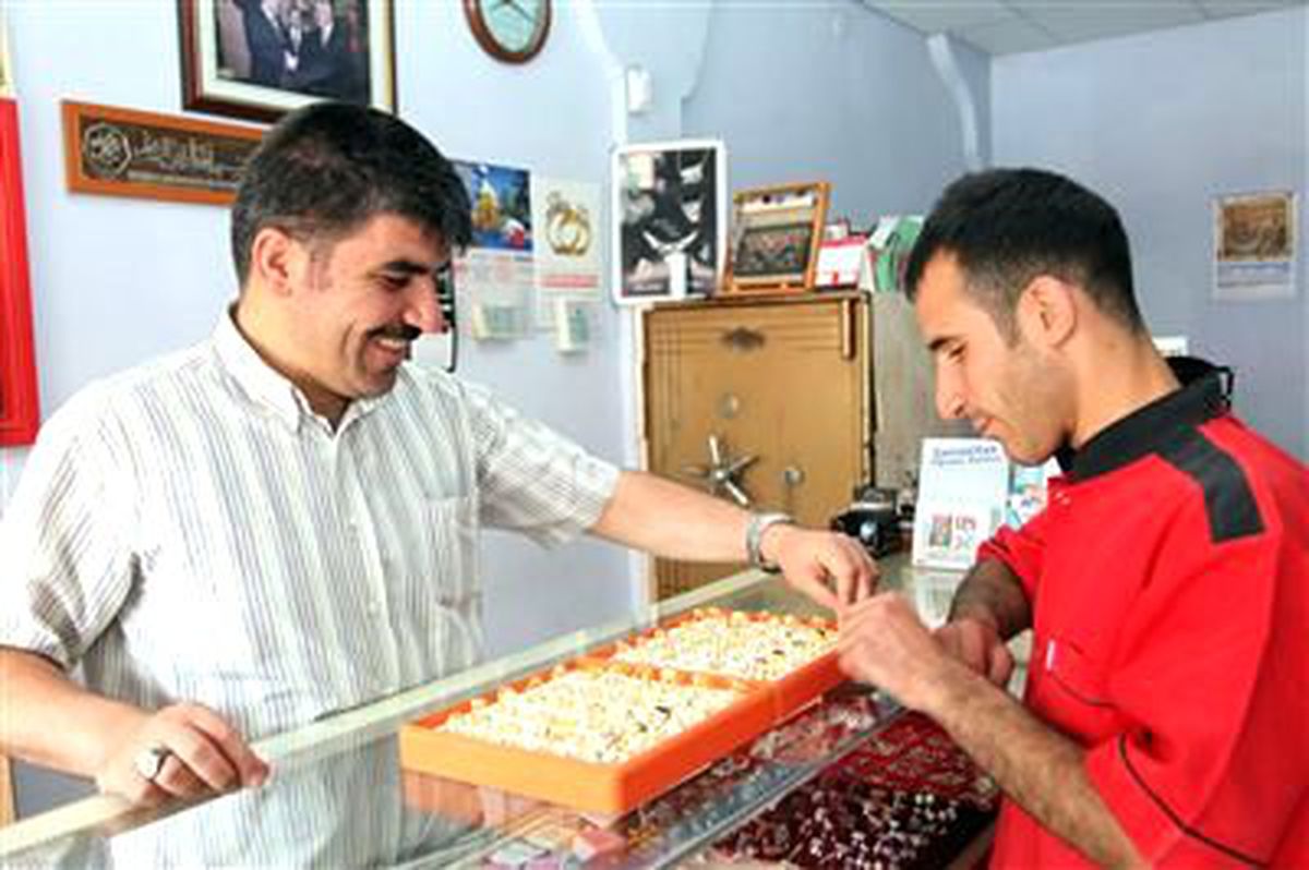 Ahlat\'ta Altın Satışları Arttı