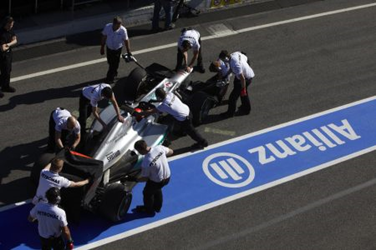 Allianz ile Formula 1\'de Güvenli Yollar