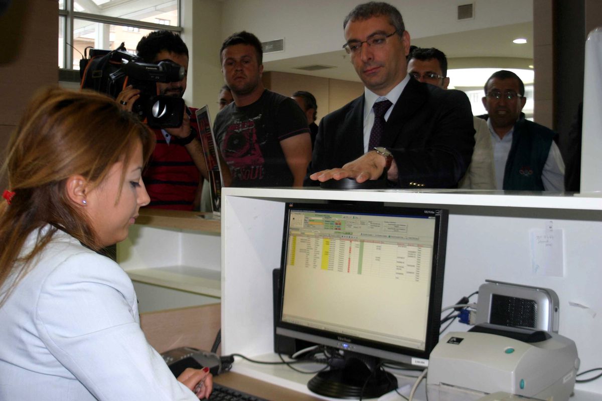Avuç İçi Damar Okuma Sistemi Konya\'da Başladı