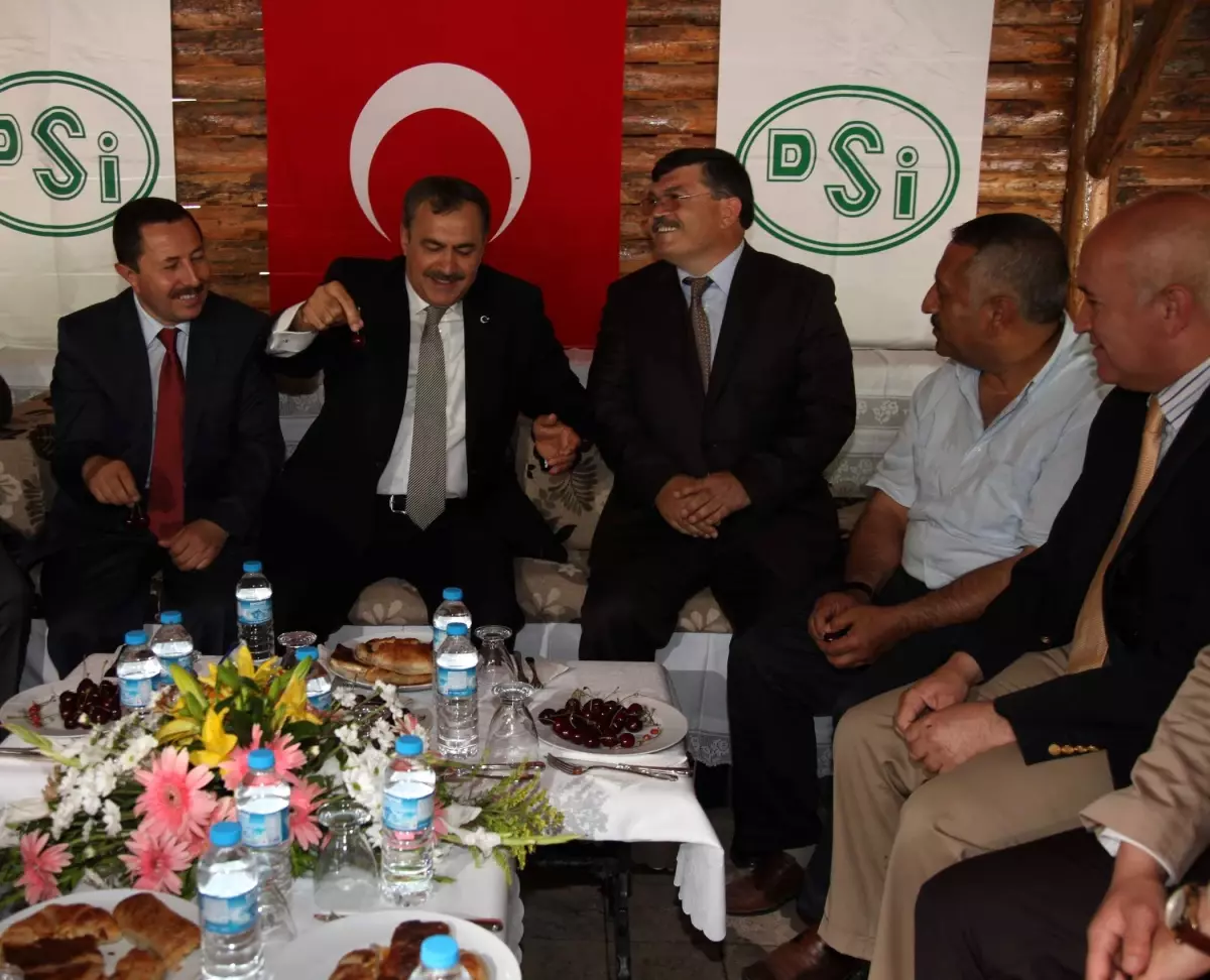 Bakan Eroğlu, Afyonkarahisar\'da Temel Atma Törenlerine Katıldı