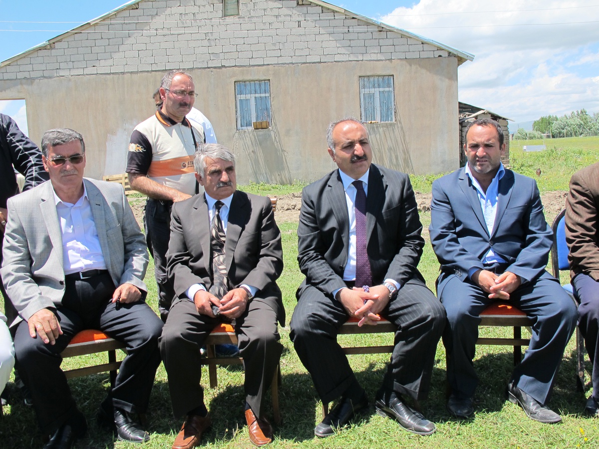 Başkan Arslan Fatih Mahallesinİn En Son Evlerine Şebeke Suyu Verdi