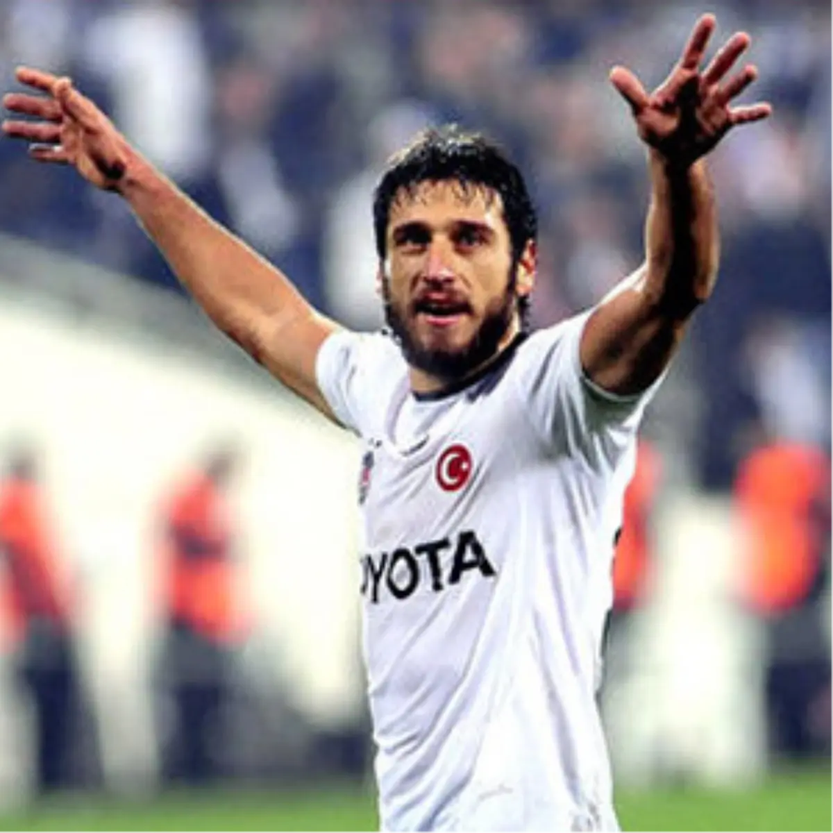 Beşiktaş\'tan Egemen\'le Yollarını Ayırdı