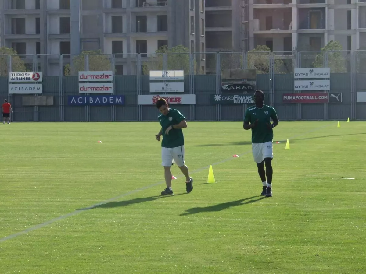 Bursaspor Divan Kurulu Başkanı Şankaya, Ertuğrul Sağlam\'dan Şampiyonluk İstedi