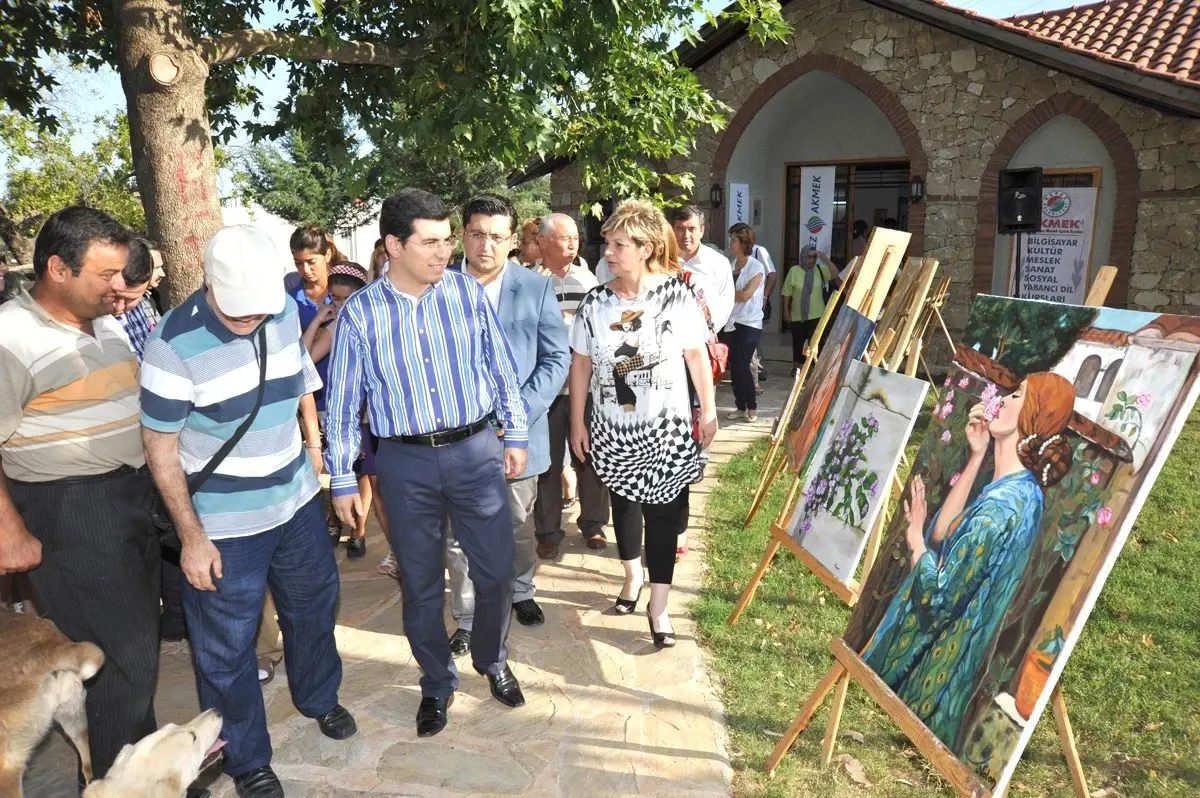Duacı Akmek'den Yıl Sonu Sergisi