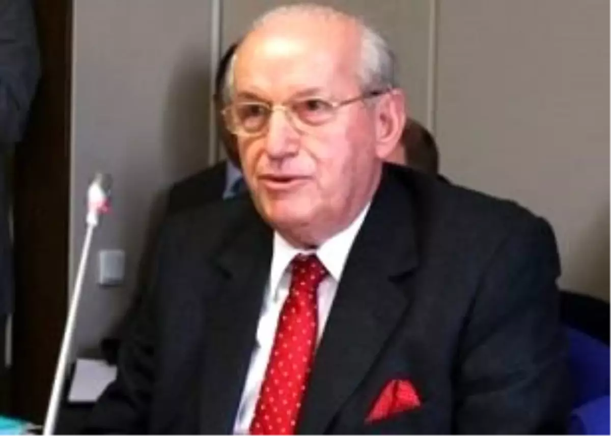 F.bahçe\'yi Rahatlatacak Açıklama