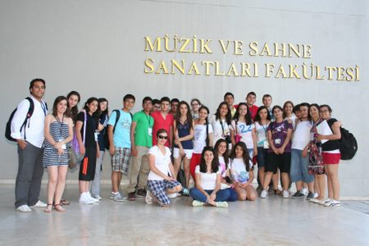 Gençlik Akademisi ve Çocuk Üniversitesi Projesi