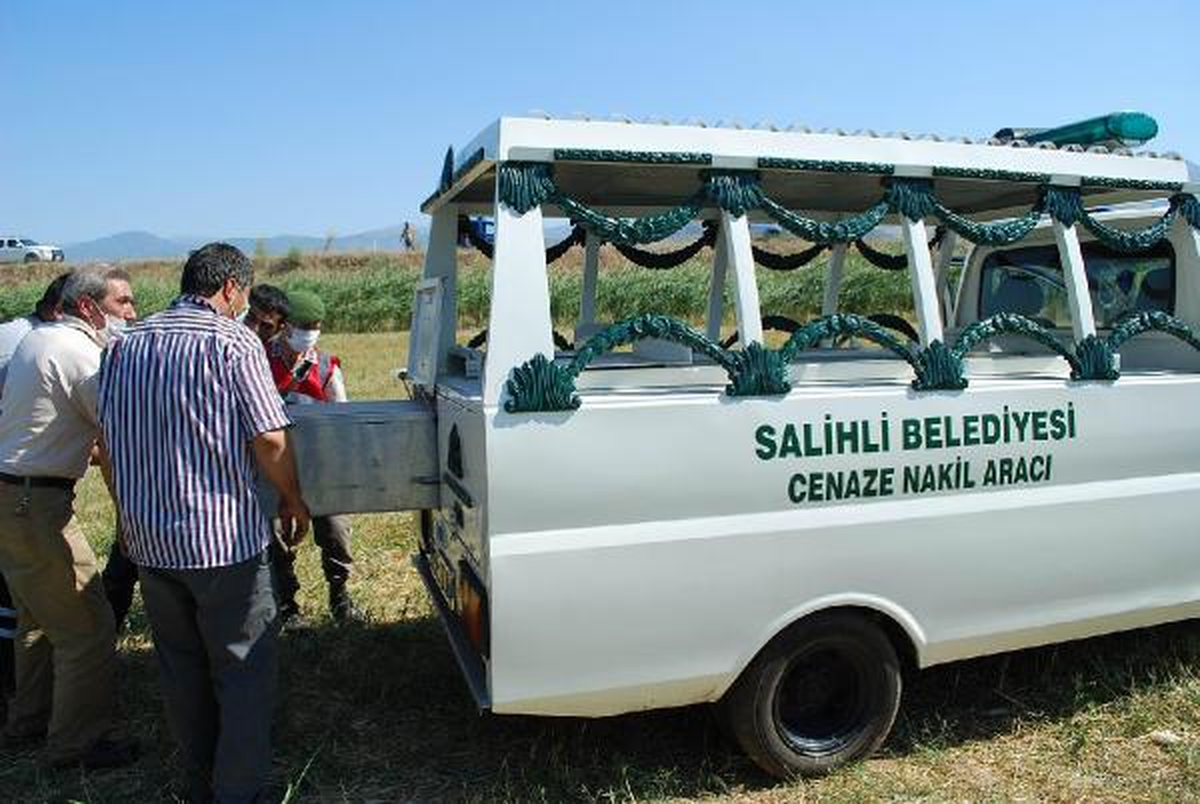 Kayıp Çiftçi Bıçaklanarak Öldürülmüş