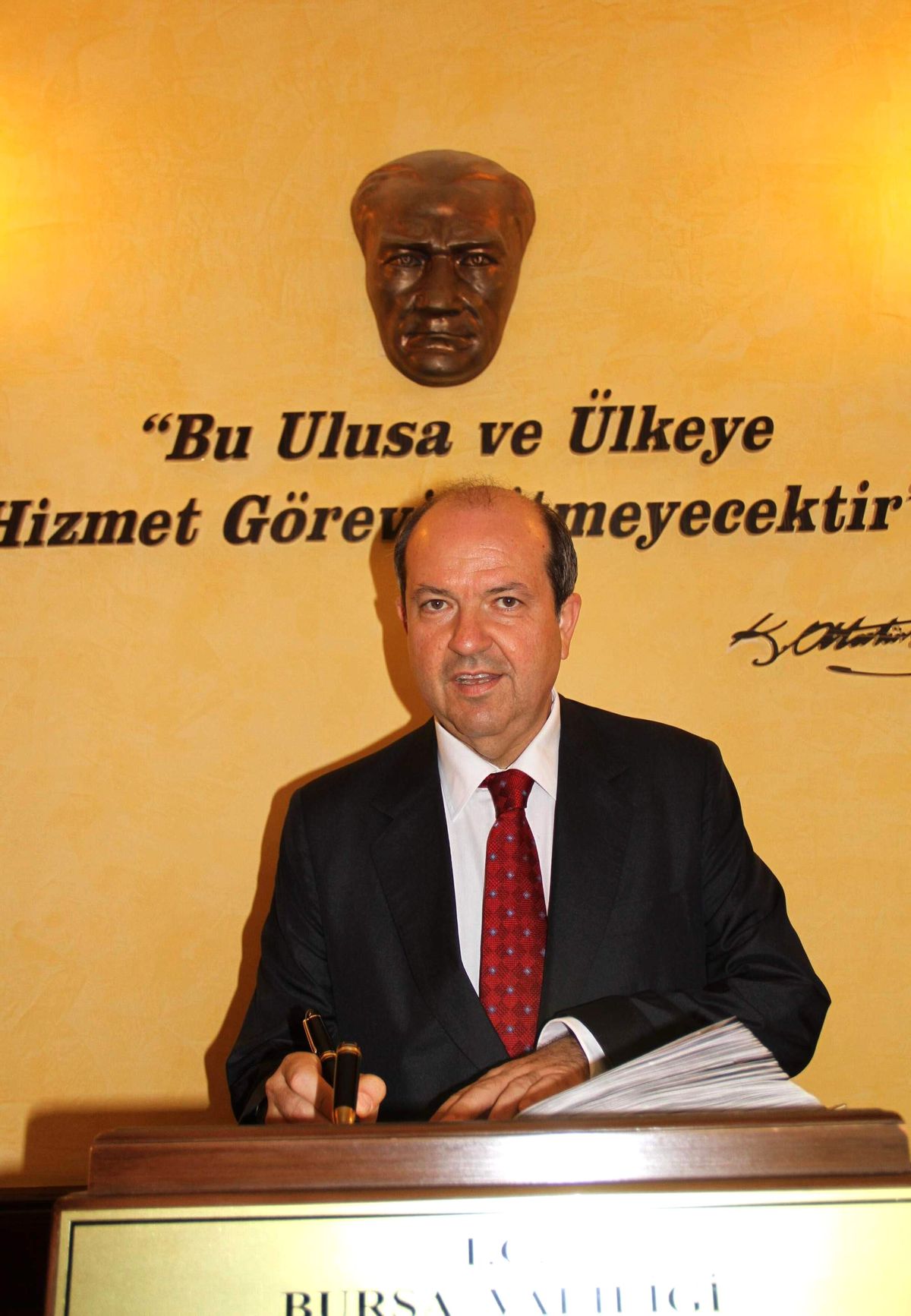 Kıbrıs Maliye Bakanından Vali Harput\'a Ziyaret