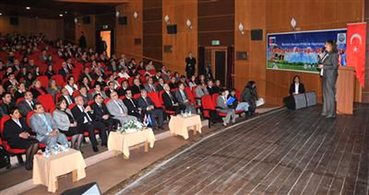Mesleki Eğitime Verilecek Hibe Destekleri Aydın\'da Masaya Yatırıldı