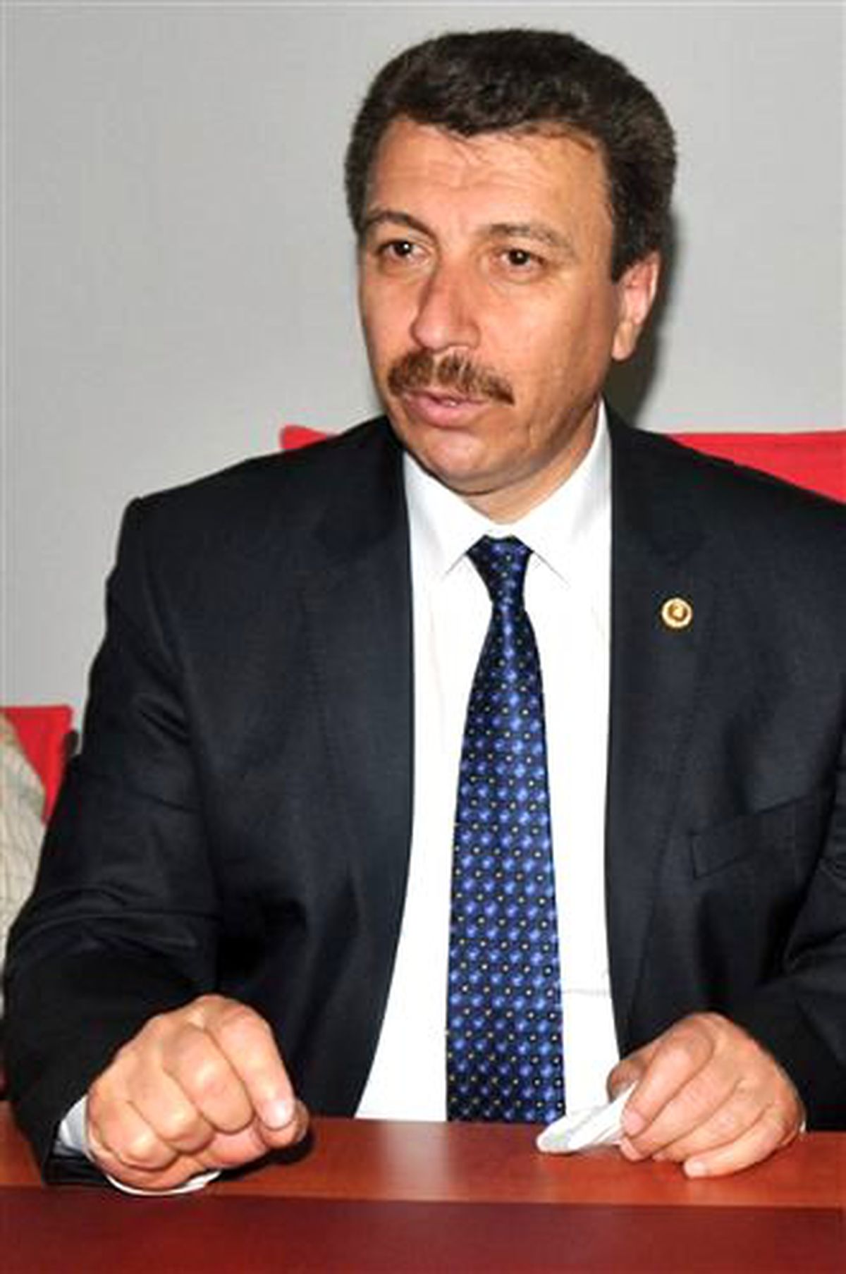 MHP\'li Mehmet Erdoğan 2b Rayiç Bedellerini Sordu