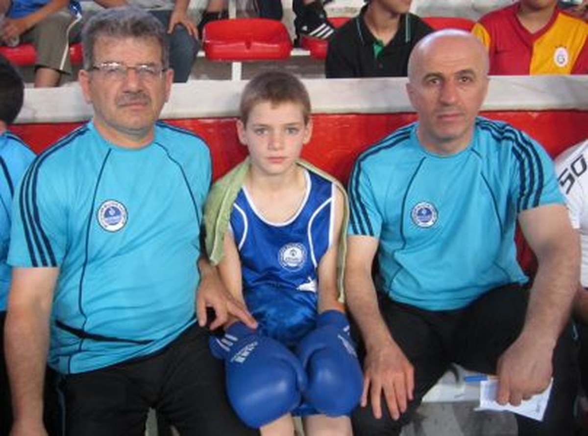 Minik Boksörlerden 5 Derece Daha