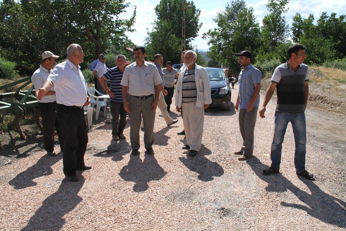 Osmancık Belediye Başkanı Yazıcı\'ya Asfalt Teşekkürü
