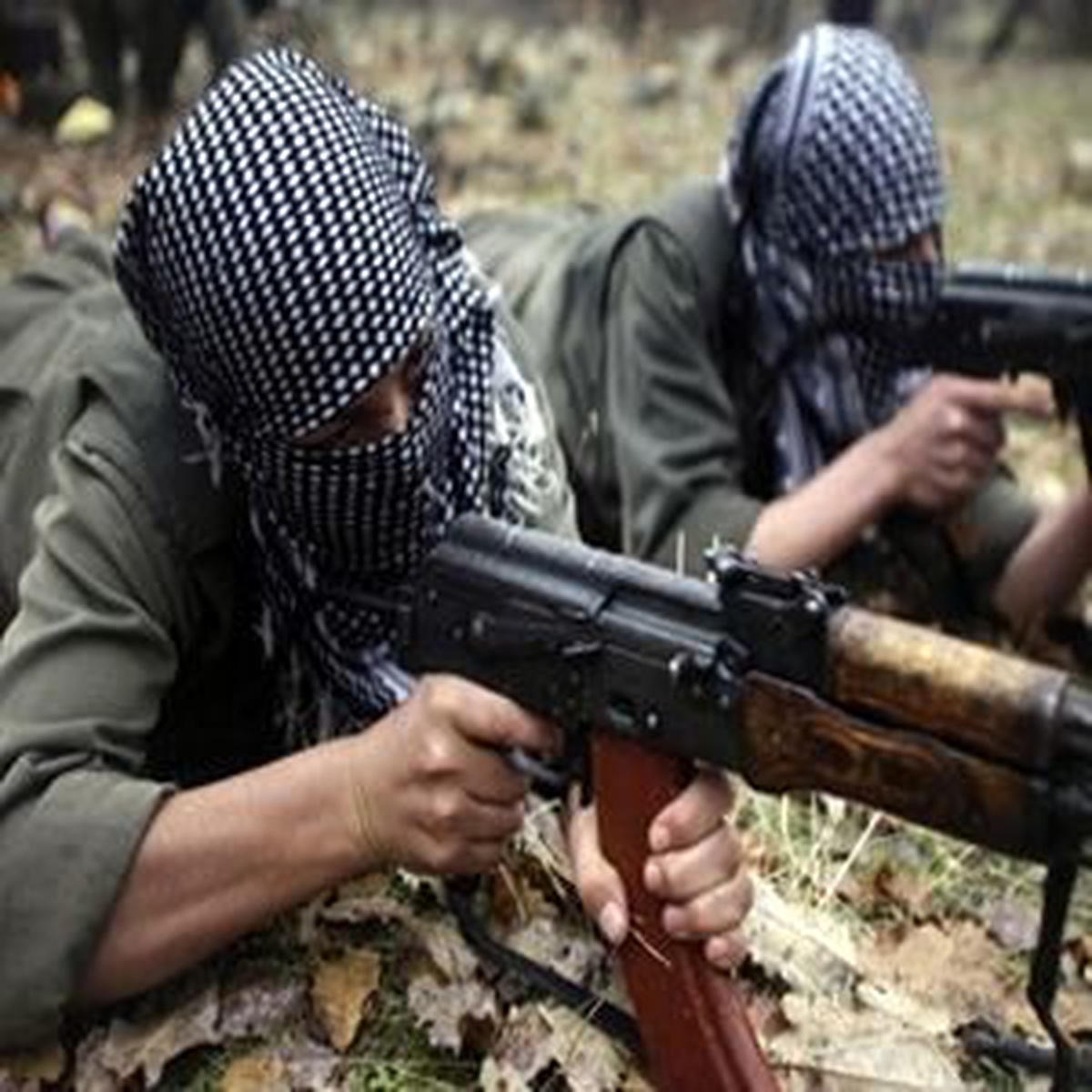 PKK\'lılardan Karakola Taciz Ateşi