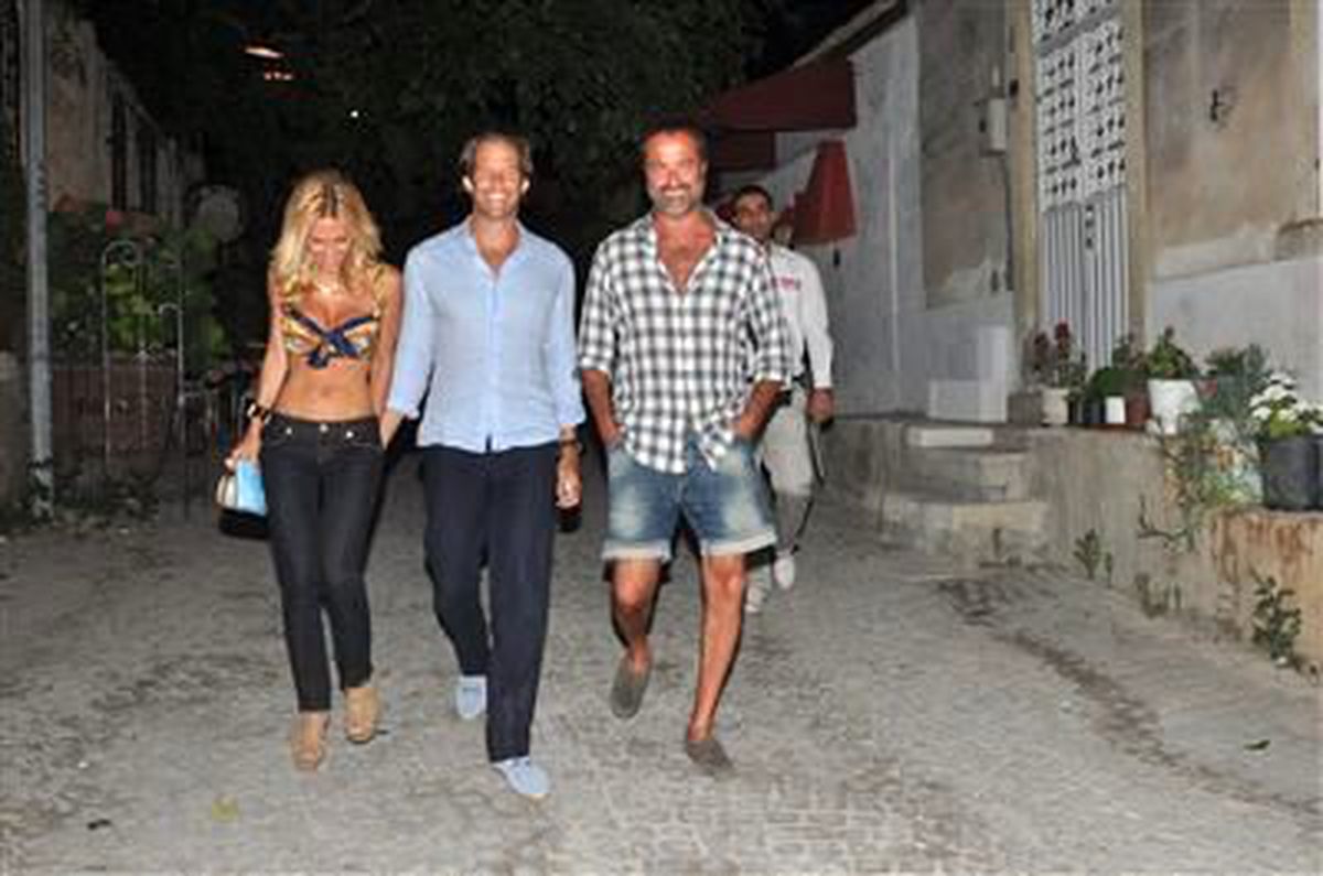 Serdar Bilgili Çeşme\'de