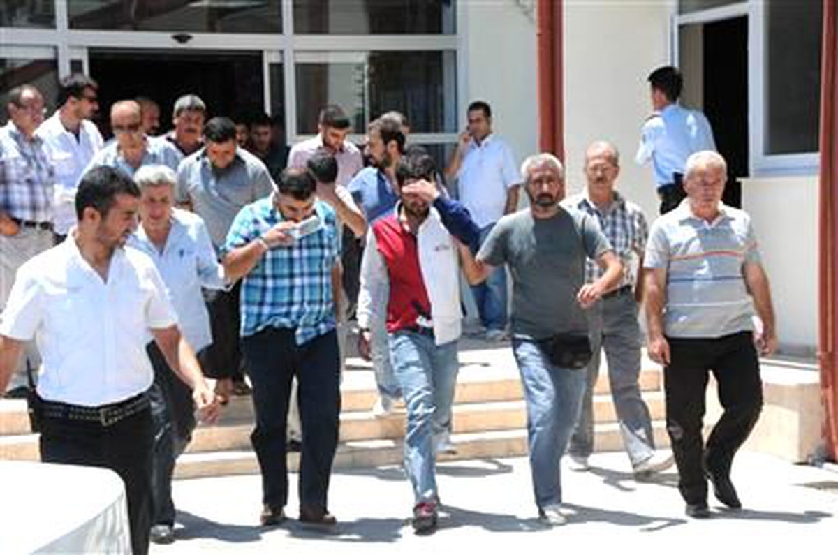 Telefonla Dolandırıcılığa 12 Tutuklama