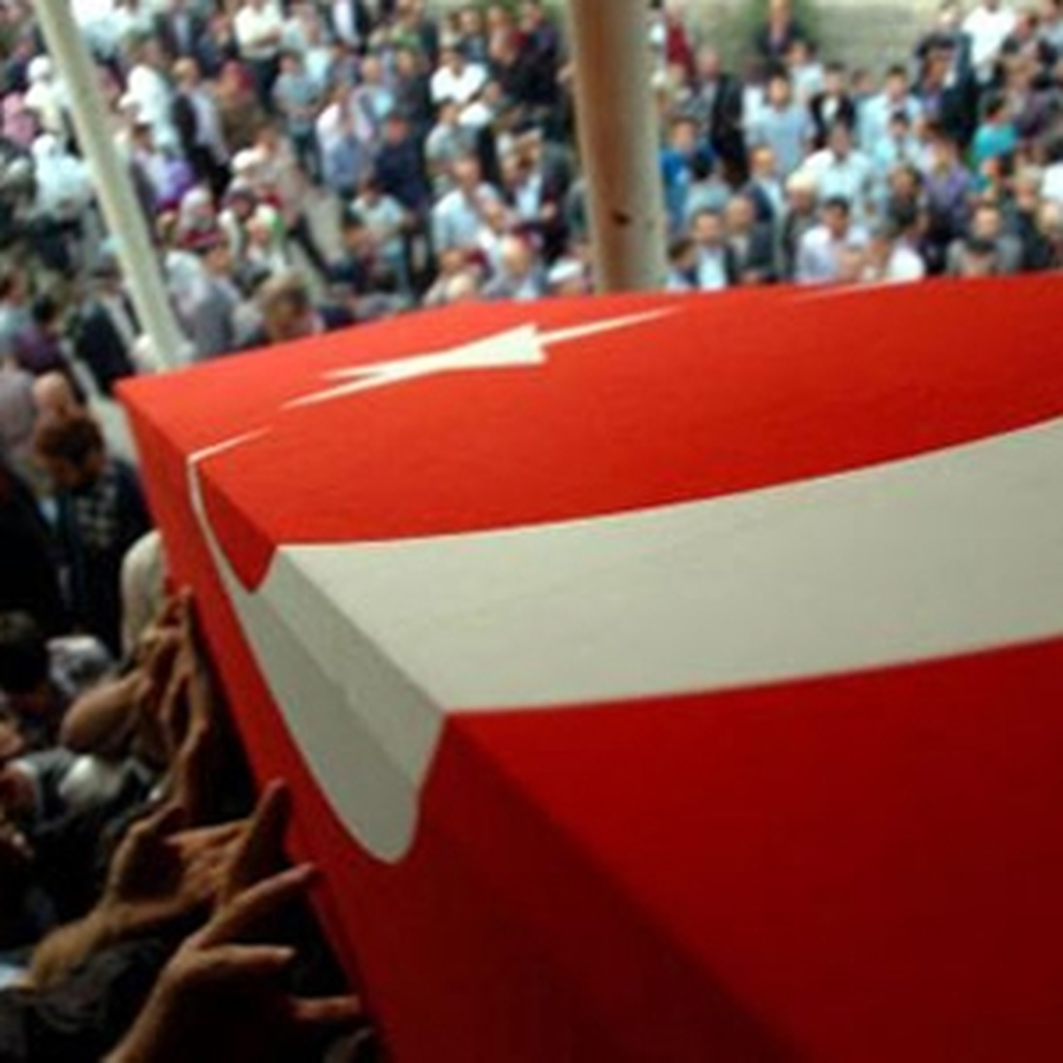 Türkiye\'de Şehit Düşen Askerler İçin Kosova\'da Mevlit Okundu
