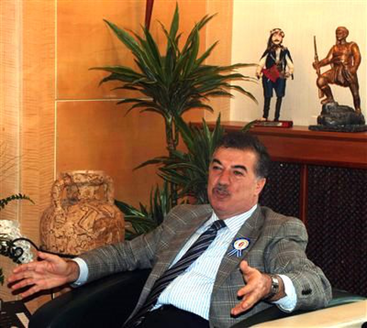 Vali Al, Merhum Vali Recep Yazıcıoğlu\'nun Hayalini Gerçekleştirmek İçin Kolları Sıvadı