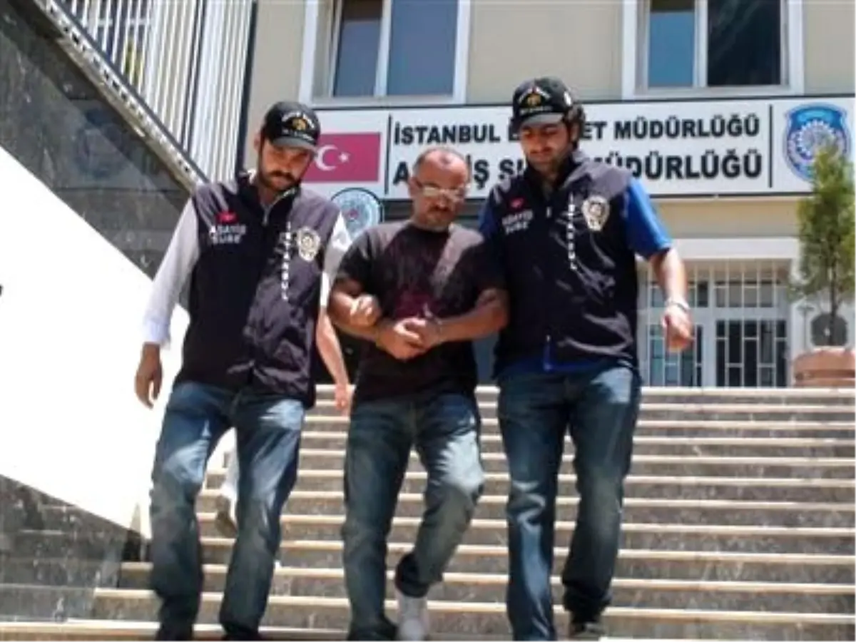 12 Yıllık Eşini Boğarak Öldürdü