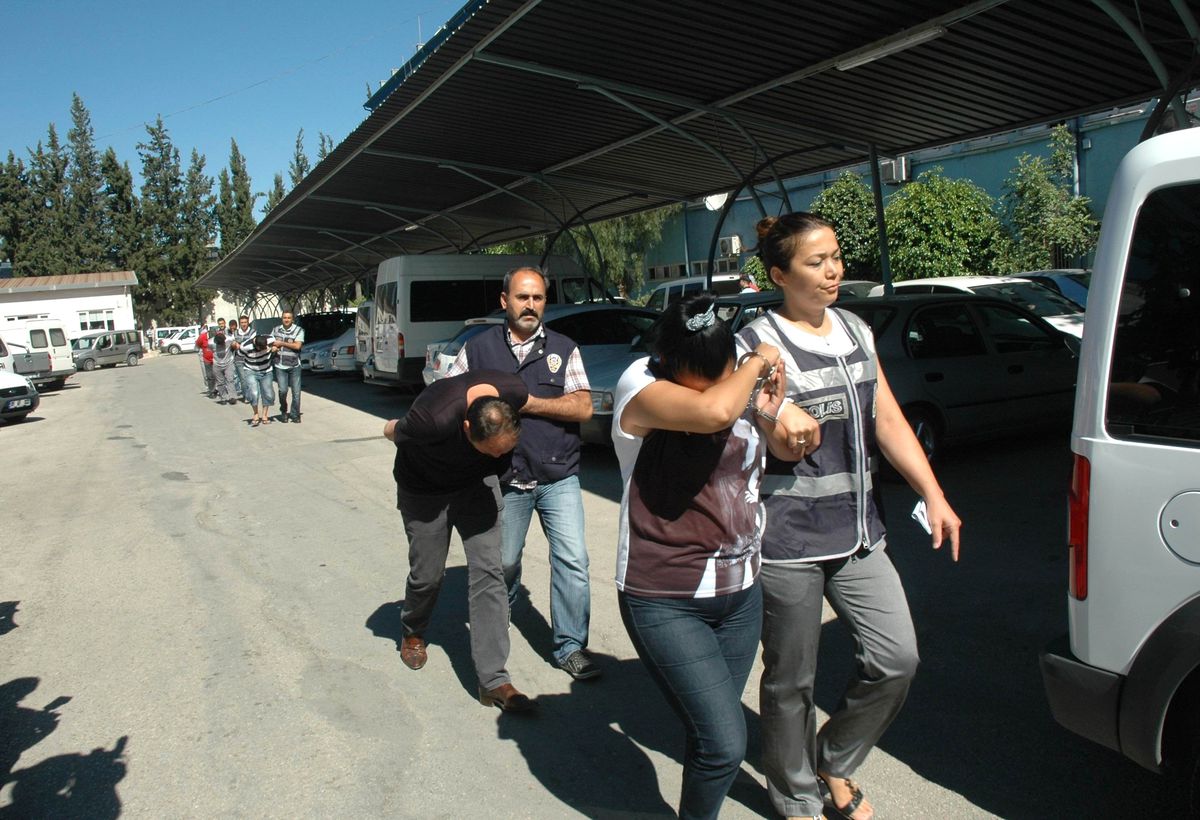 Adana\'da Fuhuş Operasyonu