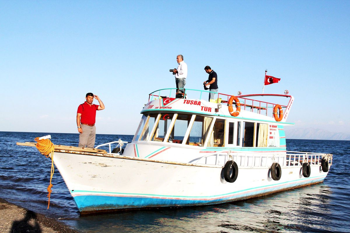 Ahlat\'ta Tekne Turları Başladı