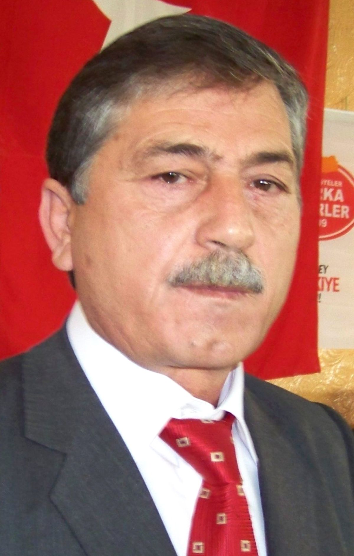 AK Parti\'li Akgül\'den Kayısı Sektörüne Destek Sözü