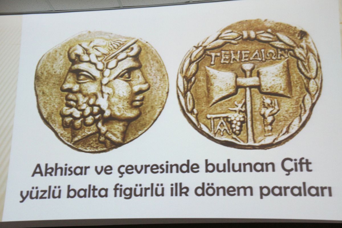 Akhisar\'a Özel Yaptırılan Altın Paralar Satışa Çıktı