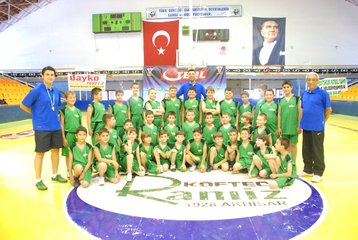 Akhisarspor Basketbol Yaz Okulu Çalışmalarına Başladı
