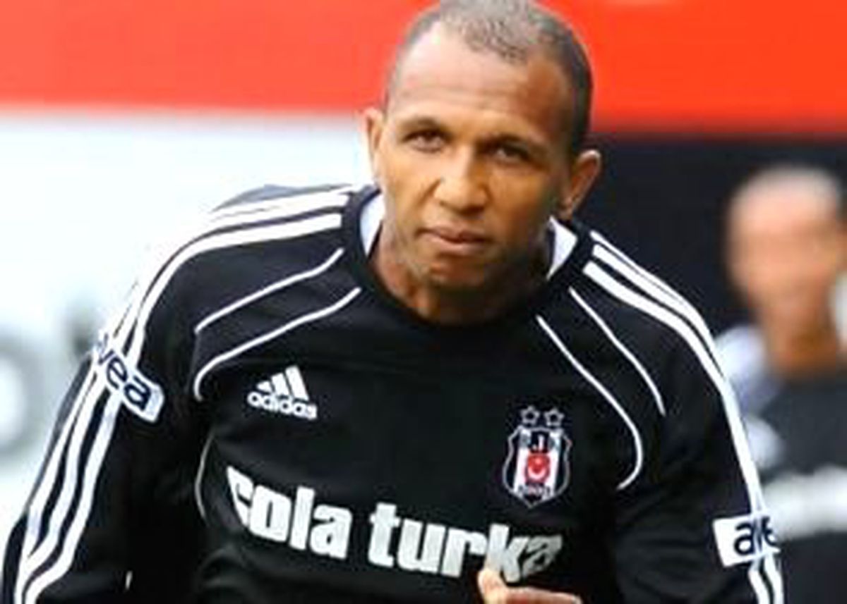 Şok İddia \'Bayat\' Çıktı
