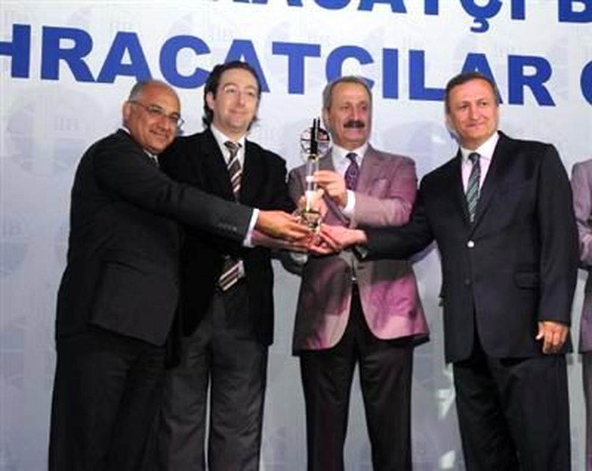Bakan Çağlayan Başarılı İhracatçıları Ödüllendirdi