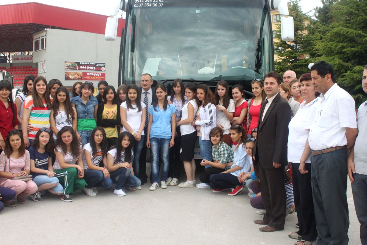 Belediye Başkanı Sporcuları Uğurladı