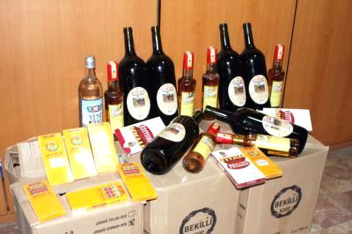 Bodrum\'da Sahte ve Gümrük Kaçağı İçki Operasyonu
