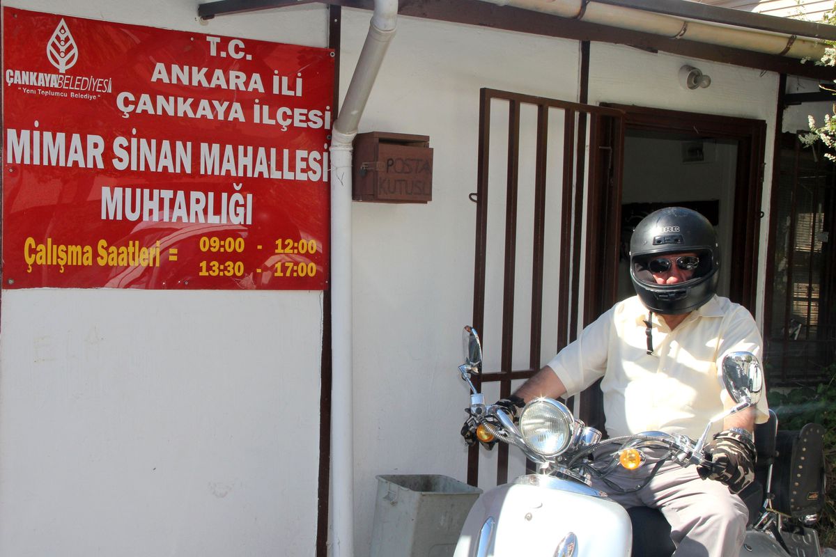 Çankaya\'da Evlere Servis Yapan Muhtar
